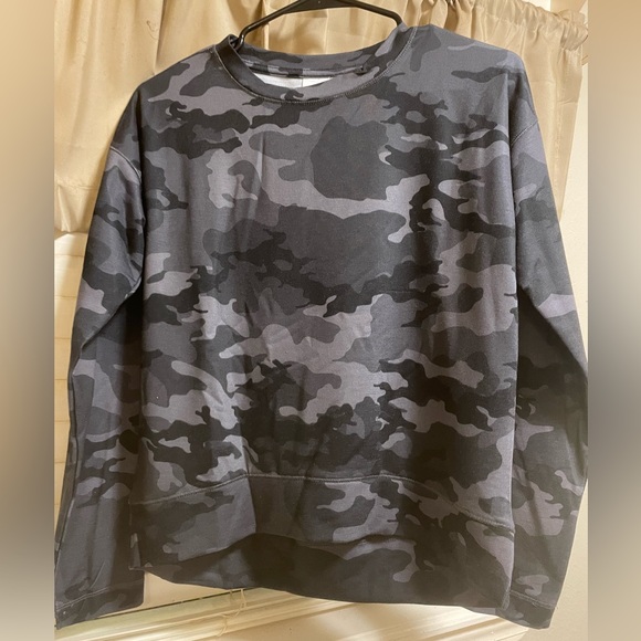 Camouflage Workout Tops